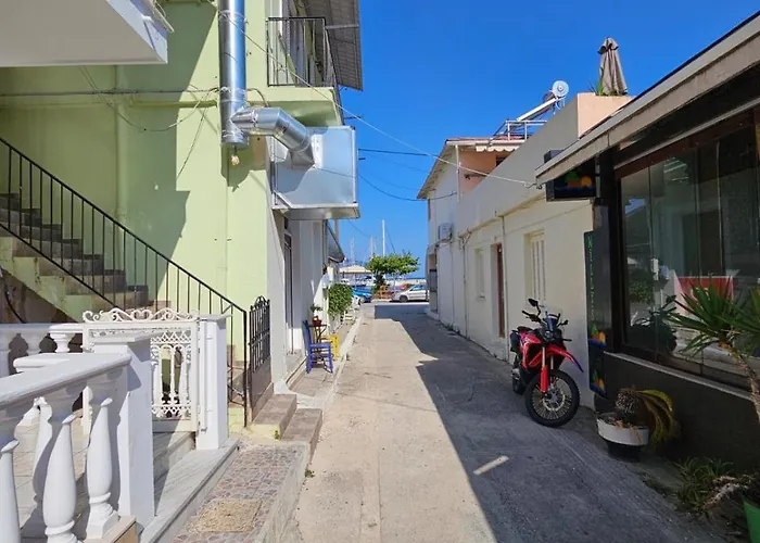 Cedar House A Greek Treasure * Σάμη